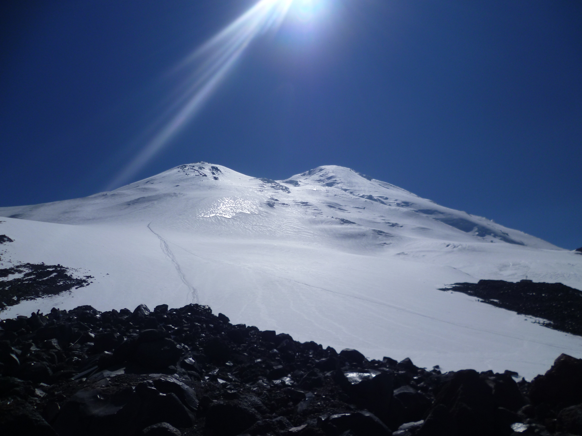 Elbrus_from_the_North